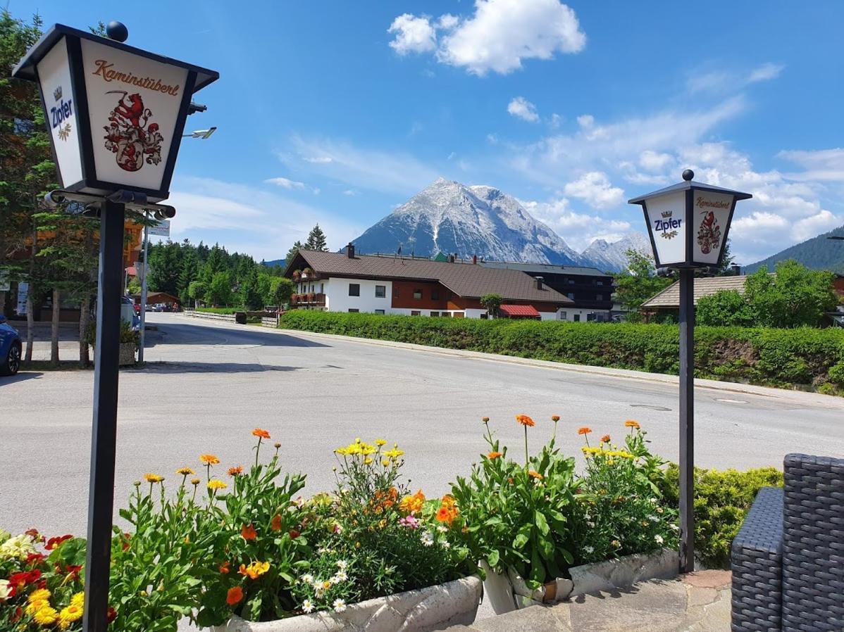 Raffl'S Hotel Лойташ Экстерьер фото